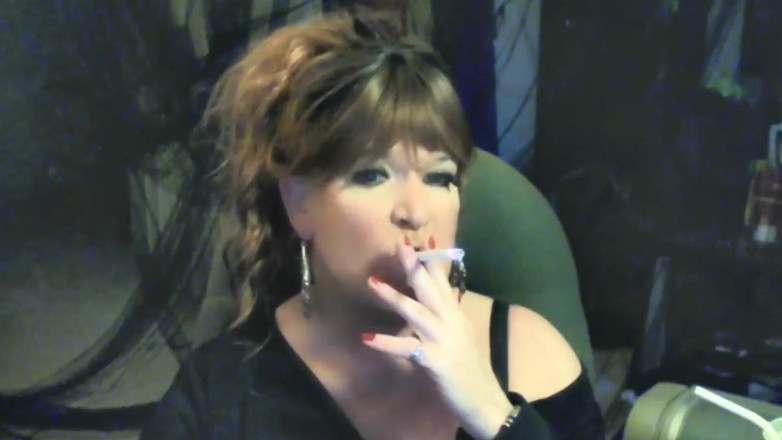 FemmeCheri120: Se fuma lei lo succhia