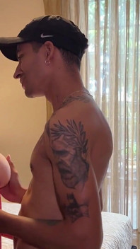 Trío Exquisita Con Mi Joven Vecina Tatuada