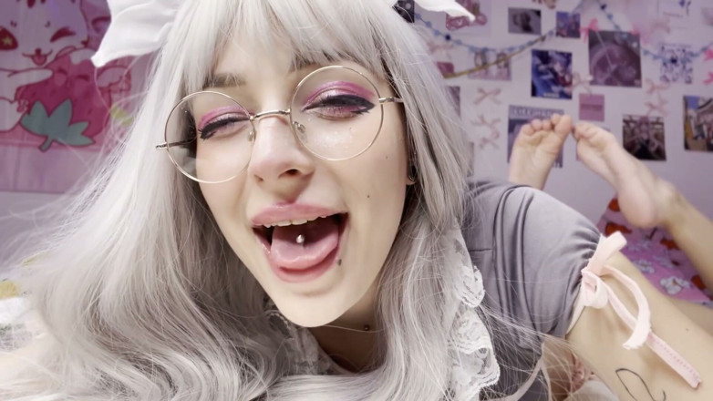 lanalovacutie: Sborra sul mio-ahegao-sbavando-faccia-patrigno