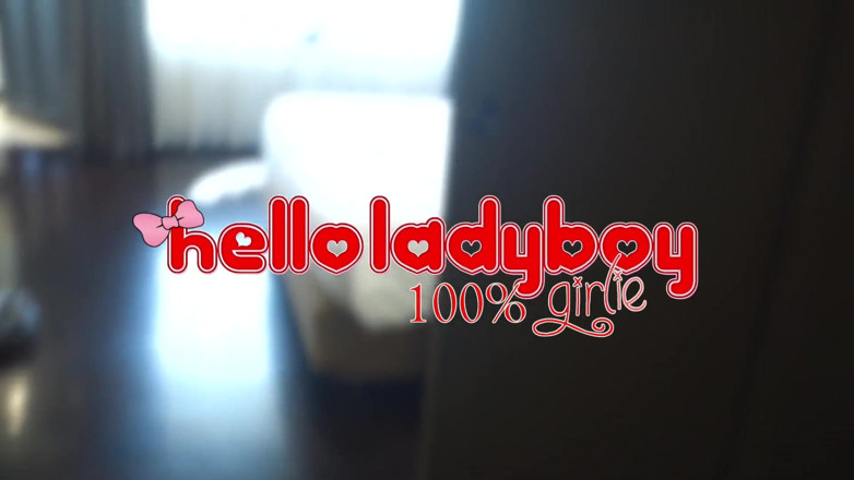 Hello Lady Boy: 정액을 빠는 레이디보이 따먹기