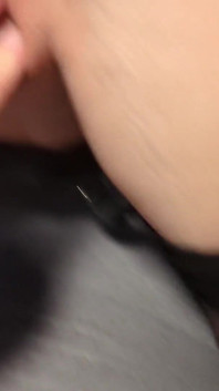Era così prurito che aveva bisogno del suo sex toy parte 1