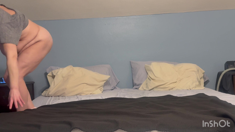 Sweet Marie: Mature Loves Riding Dick and Getting Pounded in the Asshole...