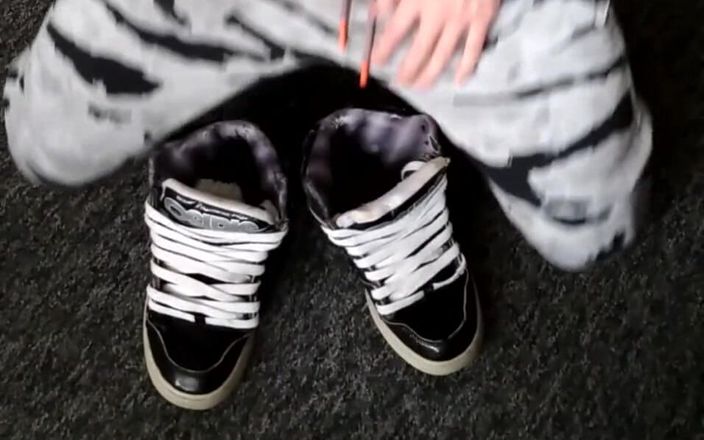 Sneakersmax98: Osiris spor ayakkabı oyunu, döl ve döl
