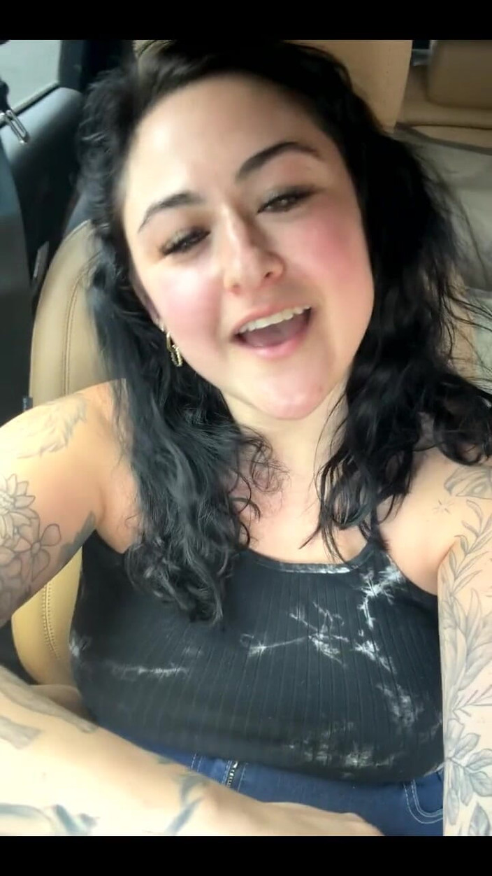 Josie Jaxxon: Intrând în modul Vacay