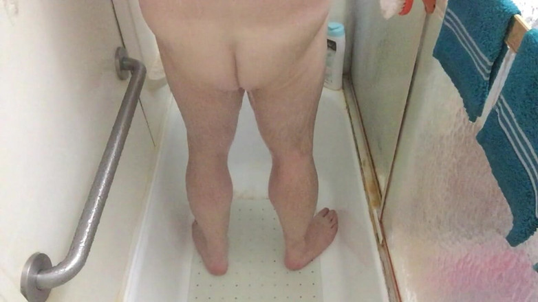 Sen Desi: Another Shower Vid