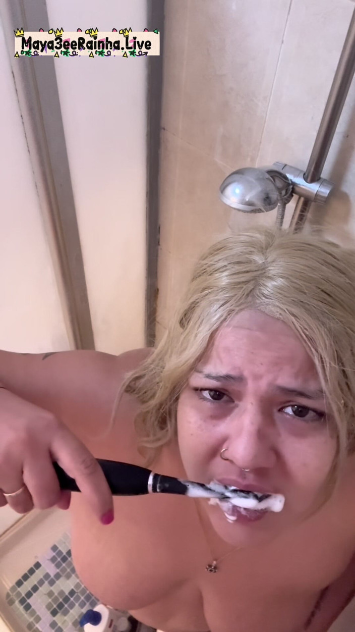 Goddess Maya3ee Rainha: Heiße schlaffe brasilianische bBW MILf seif, seifige dusche