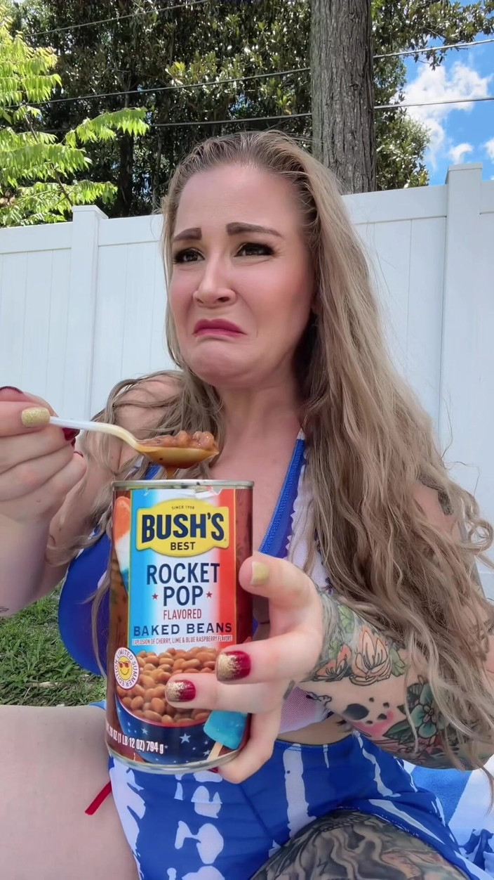 Miss Whitney Morgan: Red, White, &amp; Full of Foodie Regret