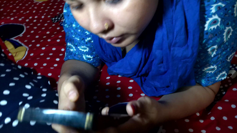 Desi Video BD: Pasangan india mesra-mesraan ekstrem
