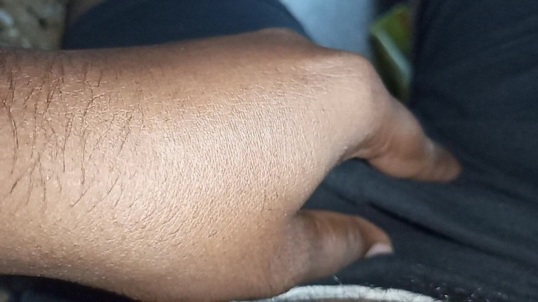 Sweet Indian cock: Moje žena v kuchyni, která kundička prstí a prsa tlačí