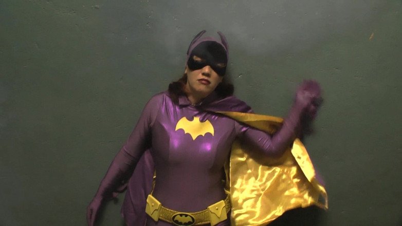 Evangelines Fetish: Batgirls смертельна газова пригода