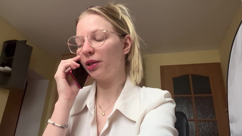 Goddess_Bella_Rae: {Cerere particularizată} Profesoară obraznică bătăuși tu și ia părinții tăi bani |...