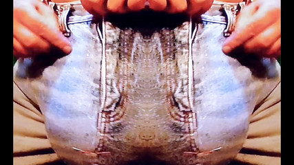 Monster_Meat_: Džíny vyboulí, jako jste nikdy předtím neviděli