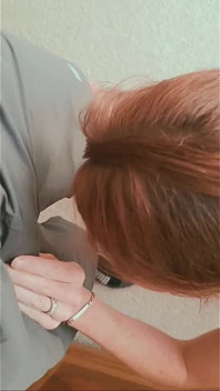 ฉันชอบกลืนน้ำอสุจิของคนแปลกหน้า