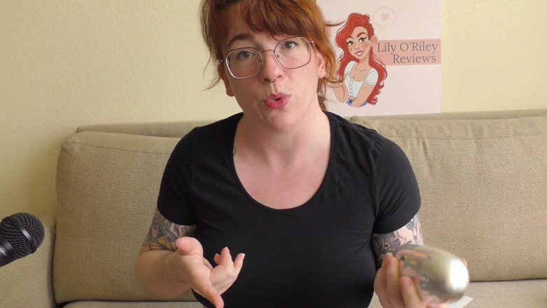 Lily O'Riley: NSFW Recenze stříbrného pramene z bad broskev