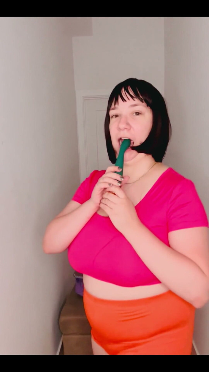 Serenity Willow: Dora the Sexexplorer