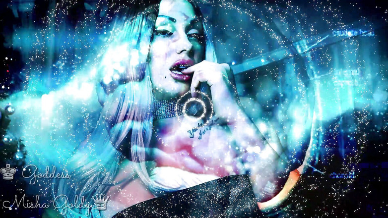 Goddess Misha Goldy: Okouzlující ASMR! Vlezu do tvého mozku a usadit se tam...