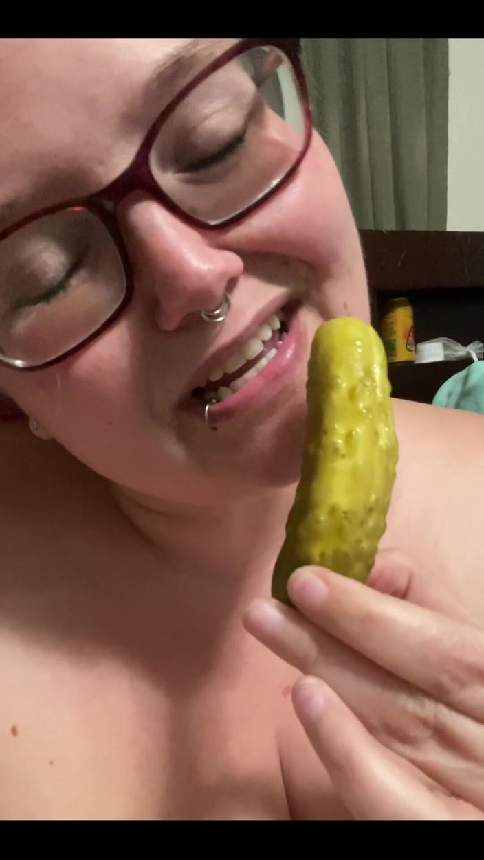 Sara Star: Lasciami solleticare il tuo pickle