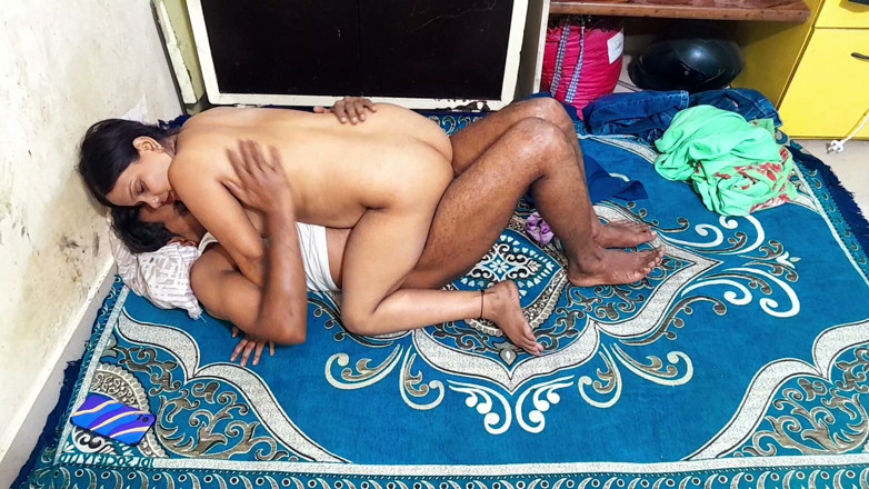 Hot Indian Aunty: Indian Aunty Doggystyle Explicit Hardcore Fucking