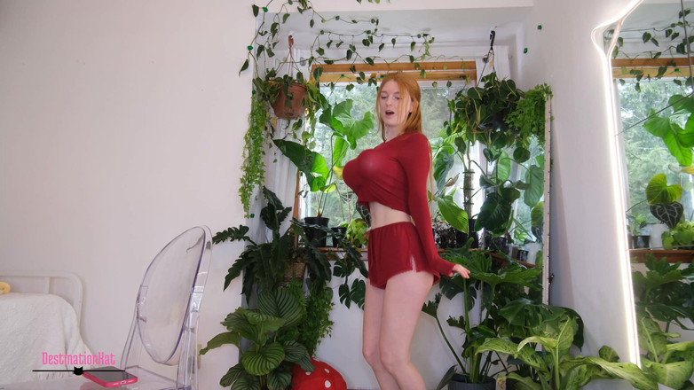 Destination Kat: Większe piersi Życzenie