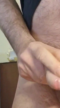 Gran polla y gran bola bonita llena de esperma