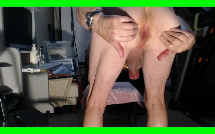 UncleK: 2024 Gay pappa solo onani och sperma