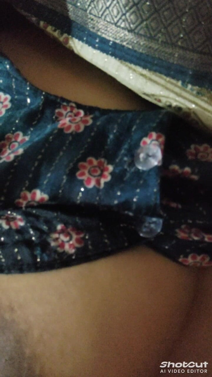 Dr_doom21: 인도 바비 Ke Desi Chuchi