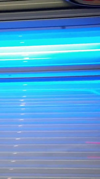 Wichsen im solarium met cumshot
