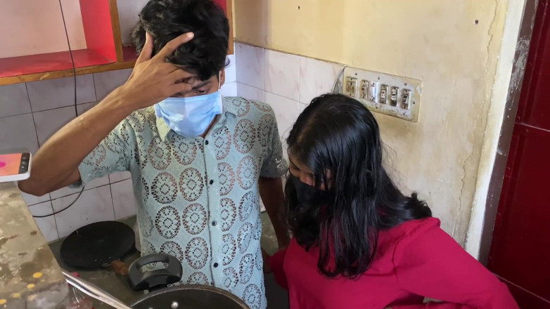 Indian Teen Girl's: Napalona indyjska Bhabhi ostro zerżnięta przez przyjaciela męża