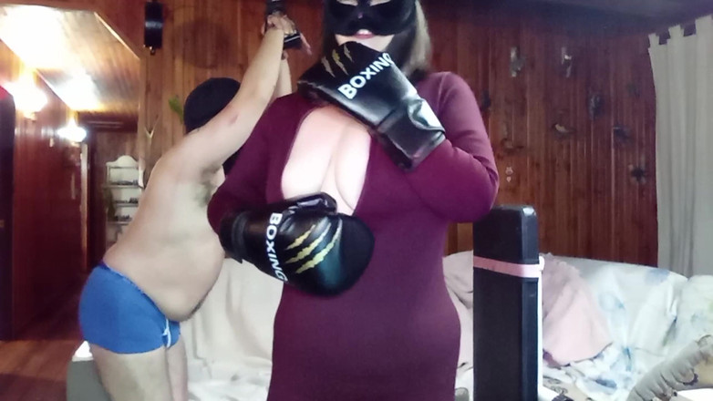 Mois Fantasys: Punition érotique d’esclave, partie 1