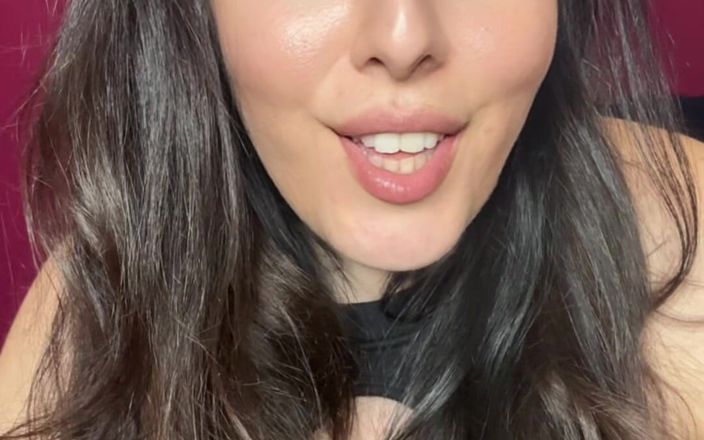 Young_strawberry: セクシーな熟女からのJOI