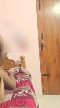 大きなジューシーなTities Bhabhi Sreejaaハードライディング&ブラジャーでのラフな後背位スタイルのファック