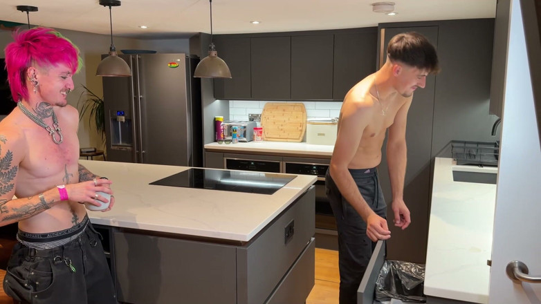 Kyle and Kam: Behind the Scene Bloopers with Kyle Kam and Frankie Thorn