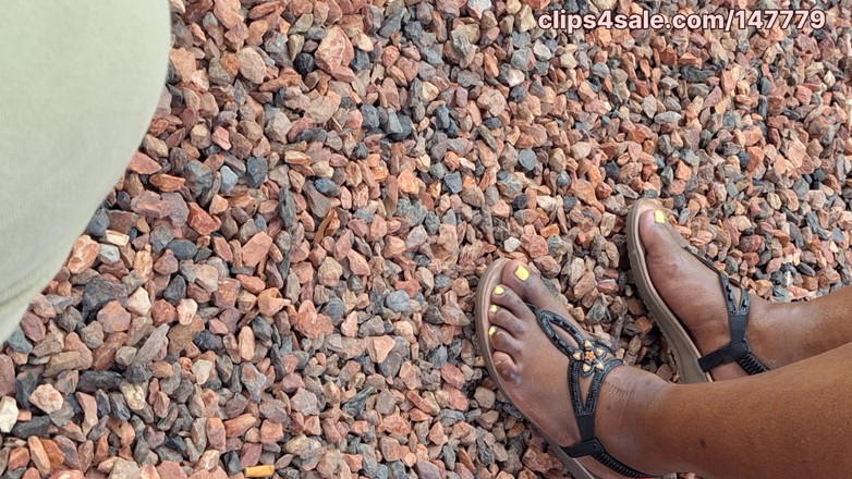 Foot Patrol: Grossa ébano coxas n bbw pés maduros com gordo suculento dedos...