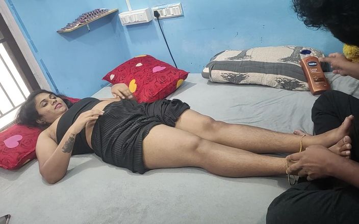 Vaigavarun Feet romance: Füße und beinmassage
