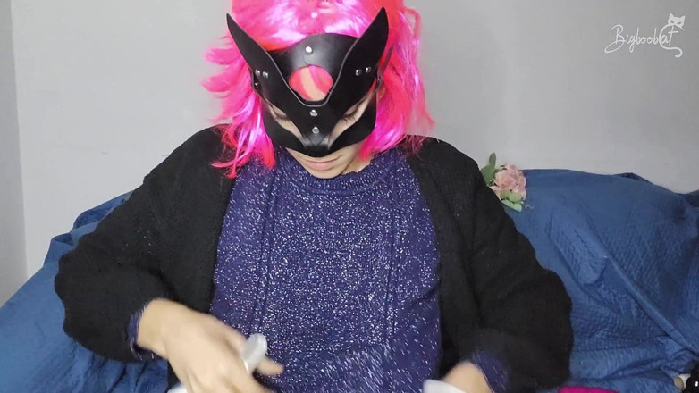 BigBoobCat: Komm Und Sieh Zu, Wie Ich Mit Meinen Großen Natürlichen...