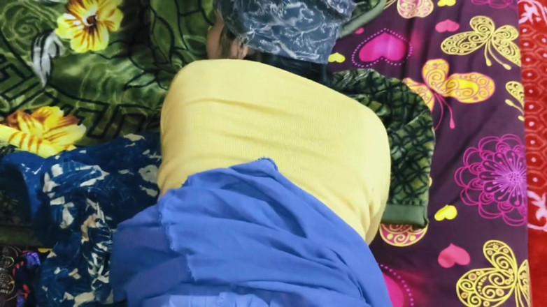 Village studio: Newly Married Bride Has Sex with Her Husband, Close up...