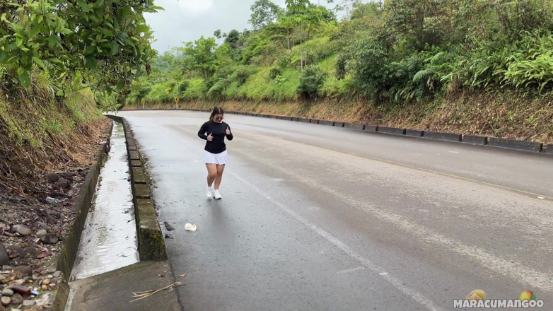 Maracumangoo: I Fucked the Runner Girl of My Dreams and Cum...