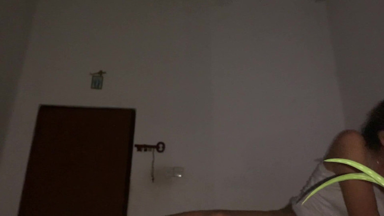 Tina Baby: Тайно прыгнул в мою комнату, когда муж