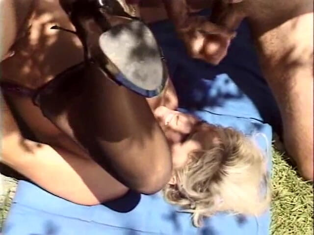 Screw My Wife Club: Трахніть мою дружину в клубі: відтрахана дружина, частина 66