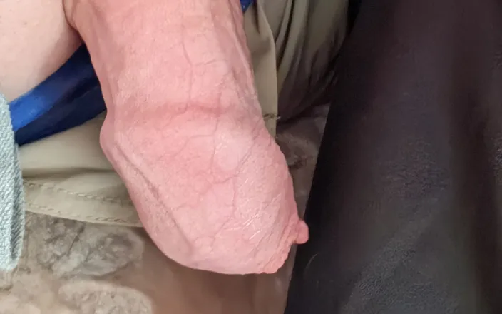 Honyguy1986: Masturbationbefore Going to Work