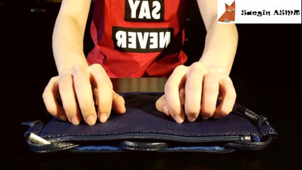 Saegin: 3[ASMR] Scratching textures, part 3 (NO TALKING)