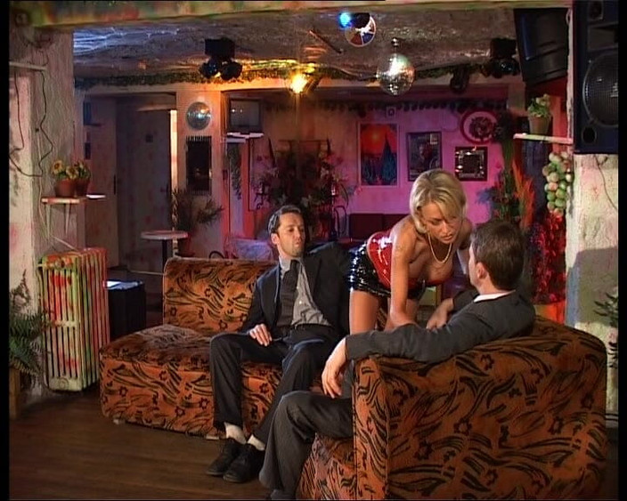 Dark Holes: Penetrazioni pericolose