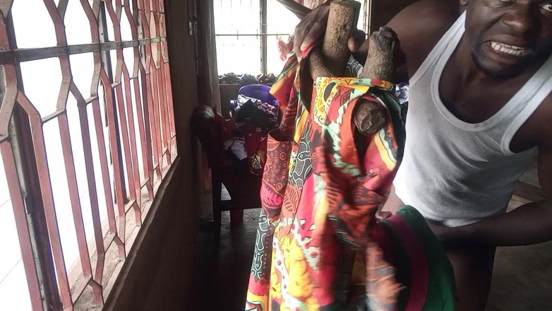 Moviesporn1: 彼女から家に帰るのを待つつもりだ