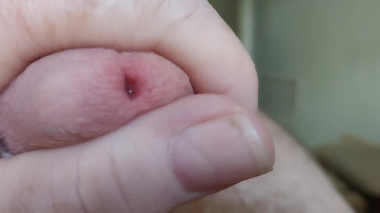 Hairyartist: 我迷人的鸡巴为你画我的胸部 jo”