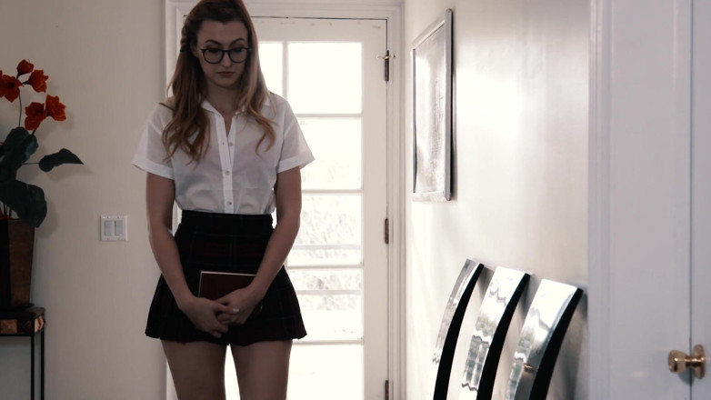 Sweet Sinner: Studentenlichamen 7 scène 1 Niet zo onschuldige slet