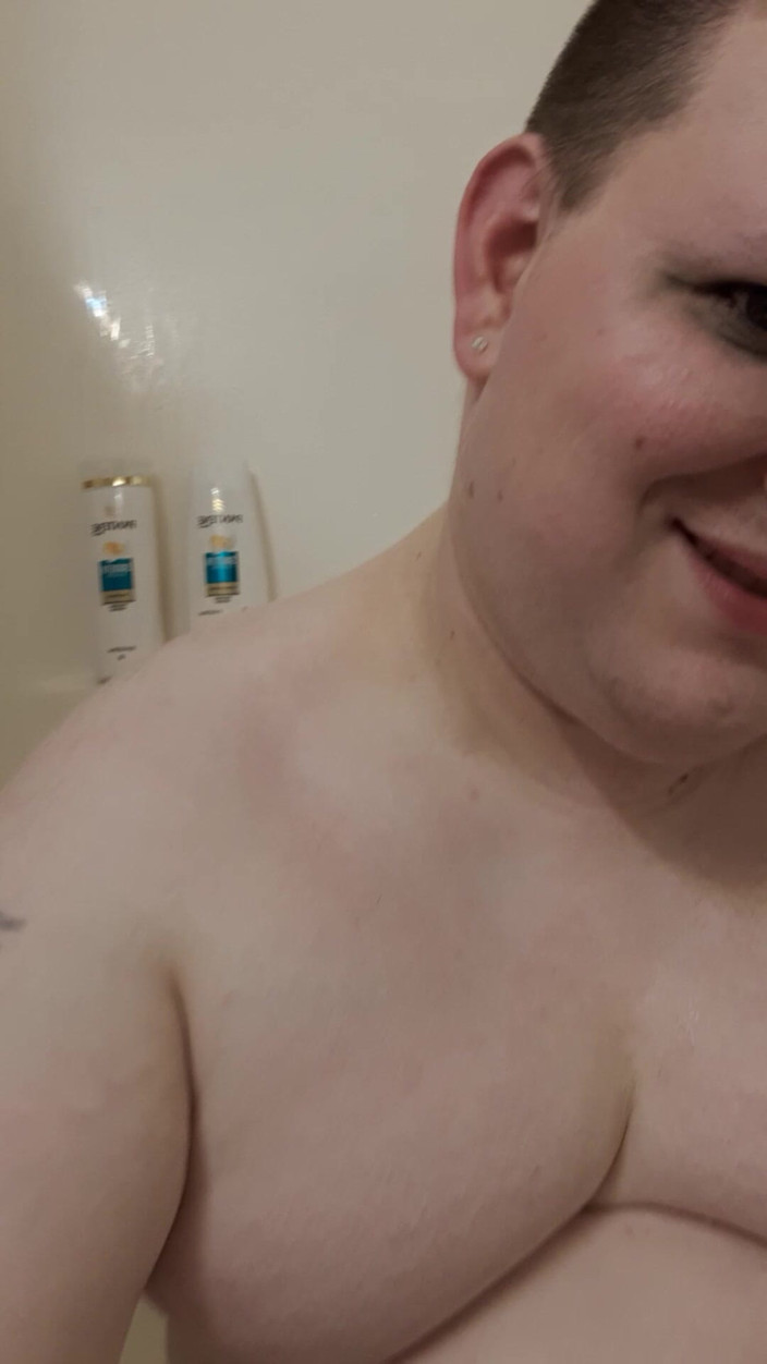 Roxxie rae page: Masturbare după duș