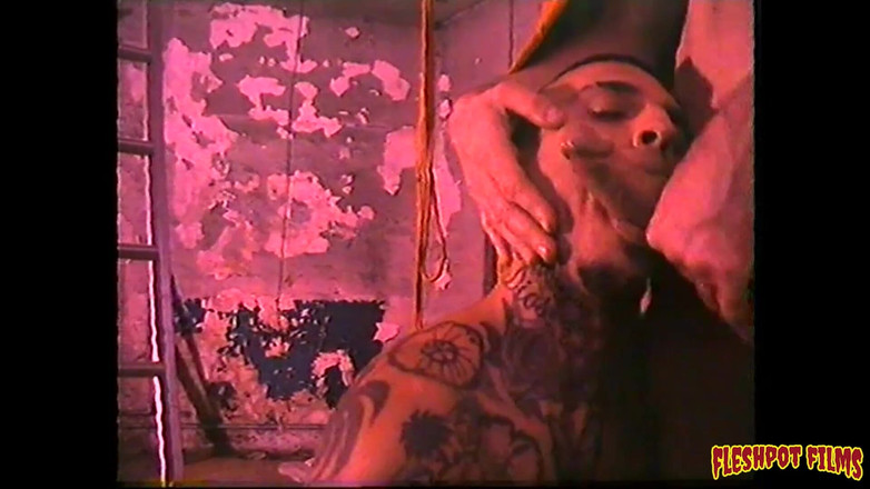 Fleshpot films: Ssij mnie do sucha