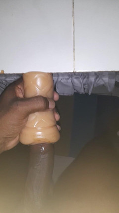 Black guy: Honění S7 E6