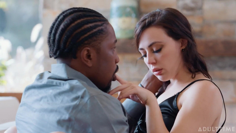 Modern-Day Sins: Współczesne grzechy - Christy Love &amp; Liv Revamped Help Whitney Wright Reverse...