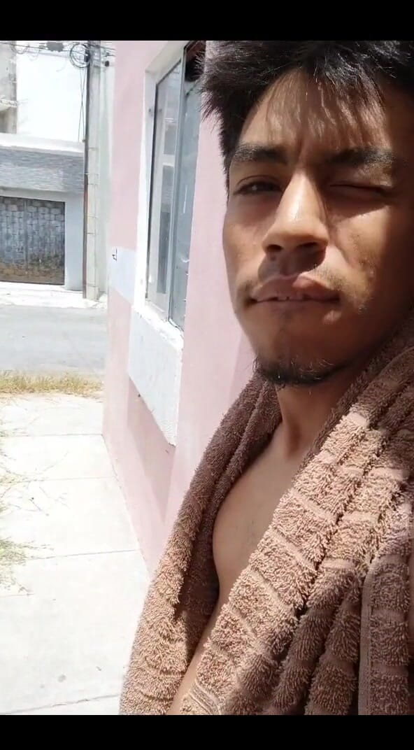 AlexAlejandro13: Masturbación cum en mi casa sola